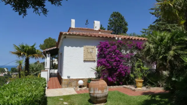 exclusiv villa with superb sea view over the beach of Pals