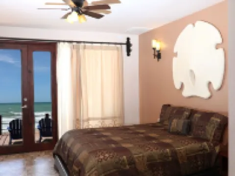 Beautiful Private  Beachfront Home in Las Conchas. 3 or 4 bedrooms   remodeled Hotels in Rocky Point