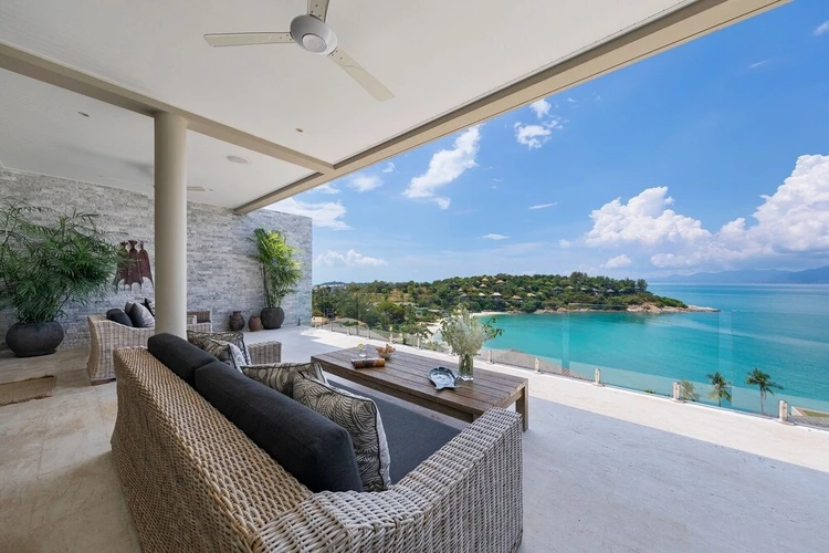 รูปภาพของBeachside Villa 'Vanilla' - Stunning Sea Views and Breathtaking Sunsets