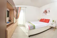 APT 2 CAMERE LUX ZONA LUNEI/COMPLEX - 5 MIN CENTRU