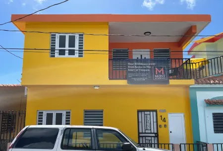 Unique & New Open Space Concept in the heart of Viques near the ferry. Отели рядом с Аэропорт Викс