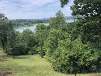 Effie's -  An inviting home with lovely views of Table Rock Lake Hotéis em Shell Knob