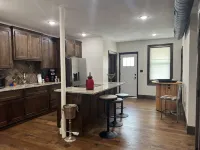 Downtown apartment in Vernon Hotels in Wilbarger County