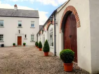 With options for hot tub, barbecue/pizza barn and fire brazier. Hotels in Craigavon