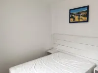 Maisonnette T3 terrace, 5 mn from the port and Super U, 10 mn walk from the beach