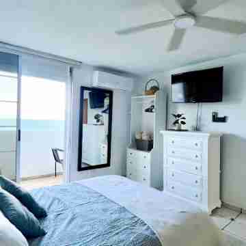 The Rising Sun! - Private Island Getaway Rooms