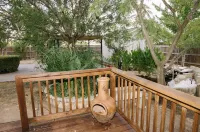 The Koi House Georgetown: 35 Minutes from Downtown Austin and Airport