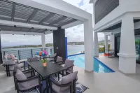Casa De Petrus-All Three Villas with Basketball & Pickleball Court -  Casas de vacaciones