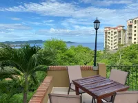 Beach view condo, pool, sleeps 6,  2 bed/ 2 bath in Playa Flamingo!