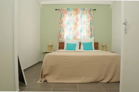 Charming, comfortable villa in a private residence