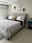 AC, WiFi, cable & 24/7 security, Pool, beachfront, views of Kingston harbor.