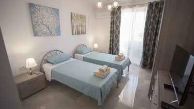 Modern 3 bedroom apartment centrally located Hotels near Gnien G.M. Camilleri