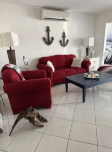 Waterfront Villa  5 min to beaches