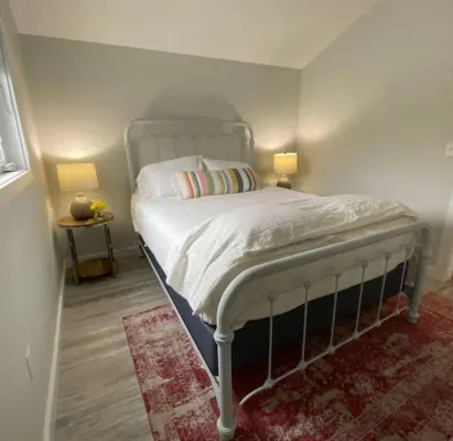 Newly Renovated Apartment in the heart of Edgartown on the Bike Path!