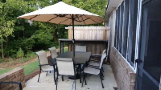 Townhouse 3bd 3.5 bth Auburn, AL Quiet area and pet friendly 1 mile from campus