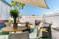 Blessed Home! Perfect location, private with pool