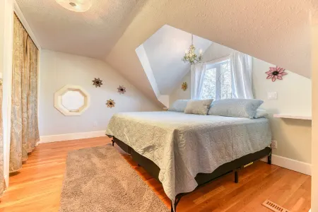 First Place-Family Corporate Social GatheringsHome Away from Home Отели в г. Стратмор