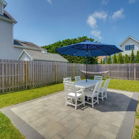 Beautiful Cape May Cottage Walk to Beach and Mall!
