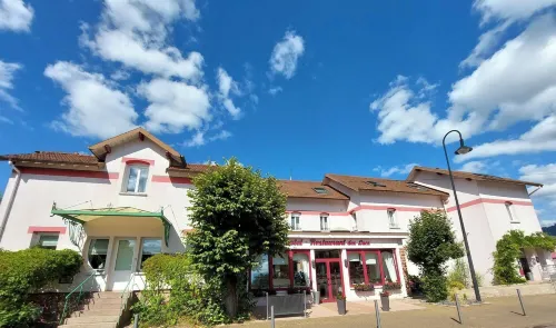 Logis Hôtel des Lacs Hôtels à : Pierre-Percée