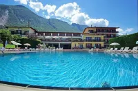 Park Hotel Val di Monte - Swimmingpools