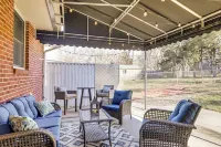 Fox Run Bungalow w/ Patio & Yard in Lincoln! - 3 stjerner