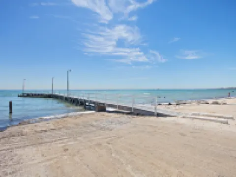 貝拉里恩灣岸假日公園 波塔靈頓酒店