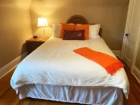 Cottage on Caledonia Bed & Breakfast فنادق في ستارتفورد