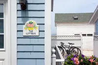 The Blue Dory Inn