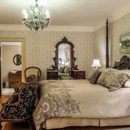 Governor's Mansion Inn