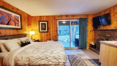 The Inn on Fall River & Fall River Cabins Hotéis em 