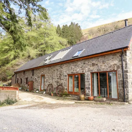 Ysgubor Craig Y Gronfa Отели в г. Макинлет