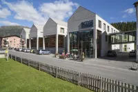 Hostel Inn Lodge - Parkplatz