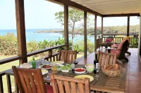 Two Bays Beach Villa, Apartment, and Studios Hotels in Corinth