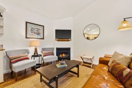 Bridge Street Cottages