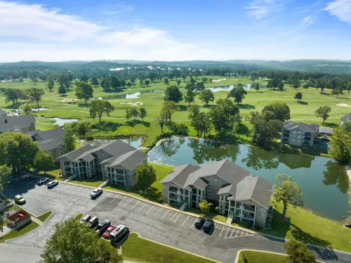 Carefree Getaways 2 Bedroom Condo by RedAwning - Parkplatz