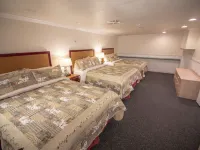 Coachlite Inn Hotels in Sister Bay