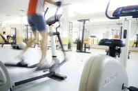 雷納阿迪韋斯酒店 - 健身室/gym room