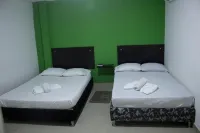Hotel Queen Sofia - Pet friendly