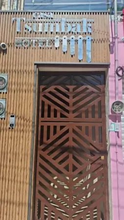 Casa Tsumbak Отели рядом с достопримечательностью «ARENA»