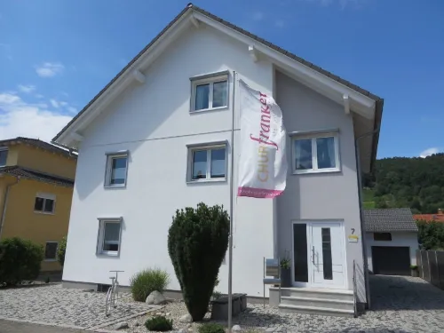 Ferienwohnung Familie Buchner Hotels in GroBheubach