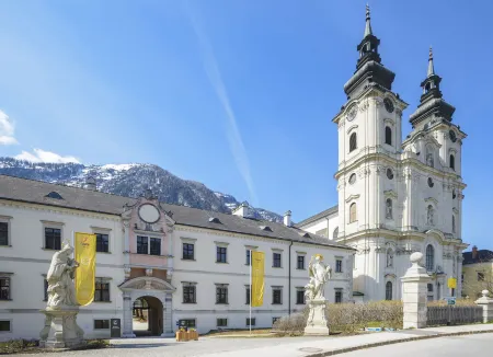 Jufa Hotel Spital am Pyhrn Отели в г. Хинтерштодер