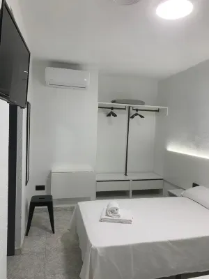 Hotel DL Urban Отели в г. 