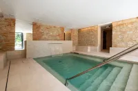 Château de Fiac Hôtel & Spa - Pools