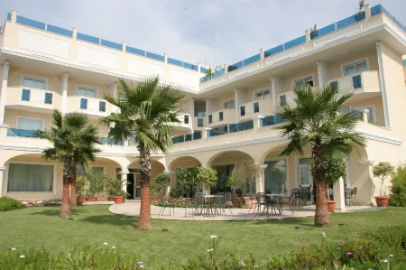 Gardenia Hotel Отели в г. Pentidattilo