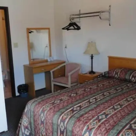 Falcon Resort