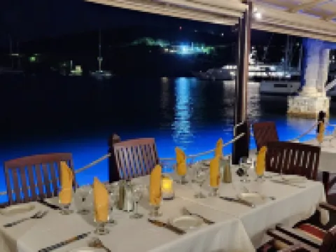 Admiral's Inn and Gunpowder Suites Hotels in Piccadilly