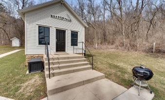 Pet-Friendly Blue Mounds Vacation Rental w/ Yard!