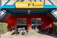hotelF1 奧爾日河畔佈雷蒂尼飯店 Auchan SUPERMARCHE ARPAJON附近的飯店