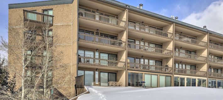 Mtn Views, Ground Floor: Rec Path and Lake Access Hotels in Dillon