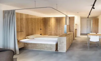 Apartmenthaus Anna Mit Self-Check-in Und 24h Support Hotel di 